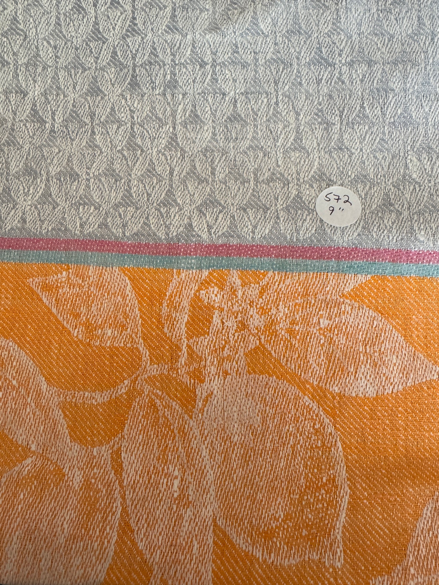Remnant Linen Toweling 9" #572