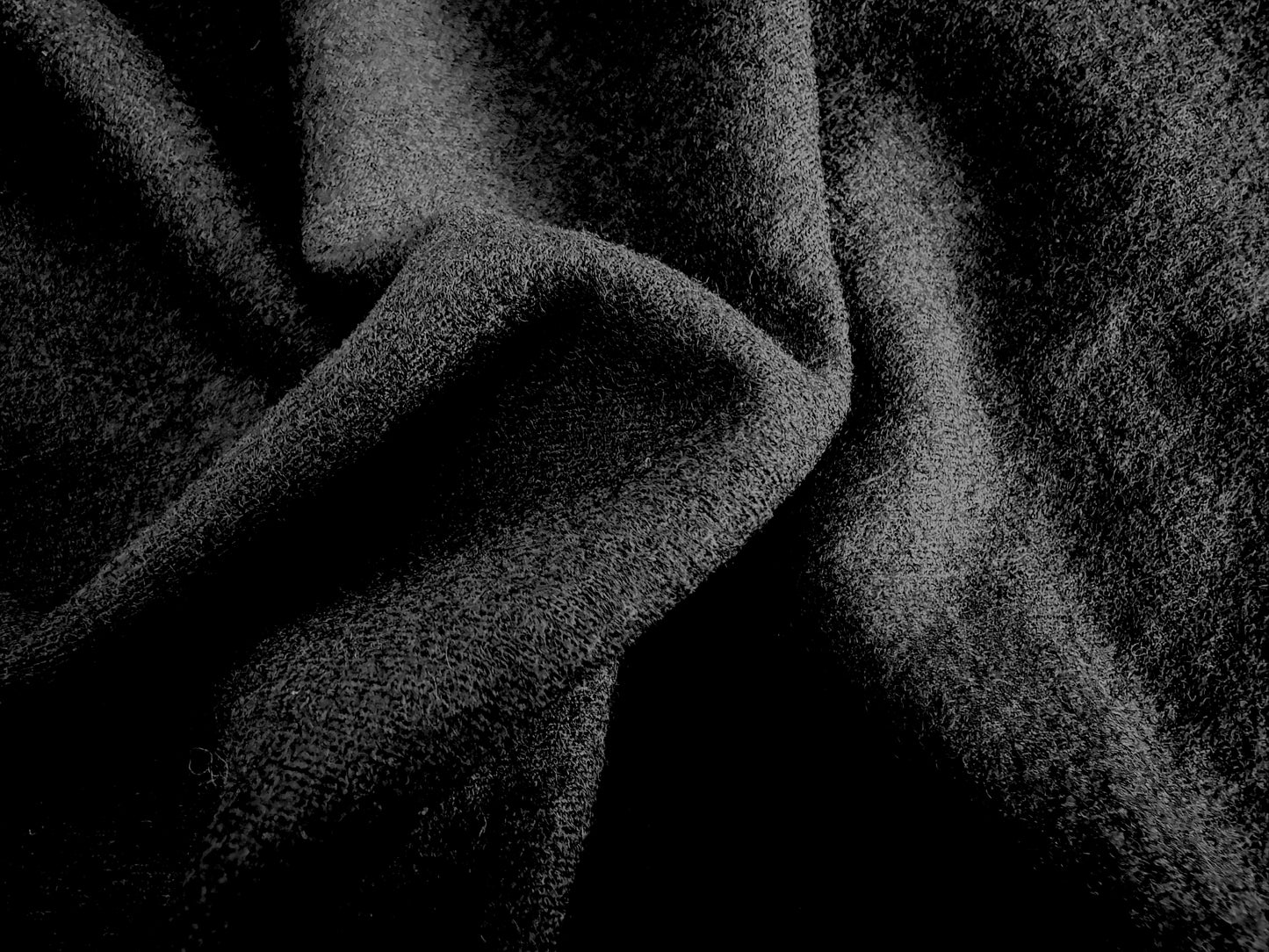 100% Washed Wool Knit - Raven