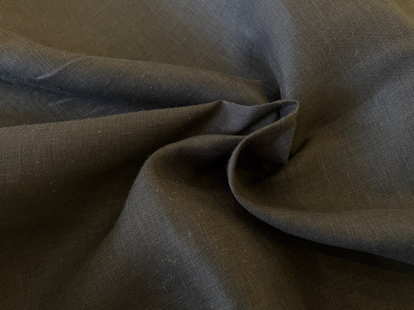 100% Linen - 3.5oz - Black