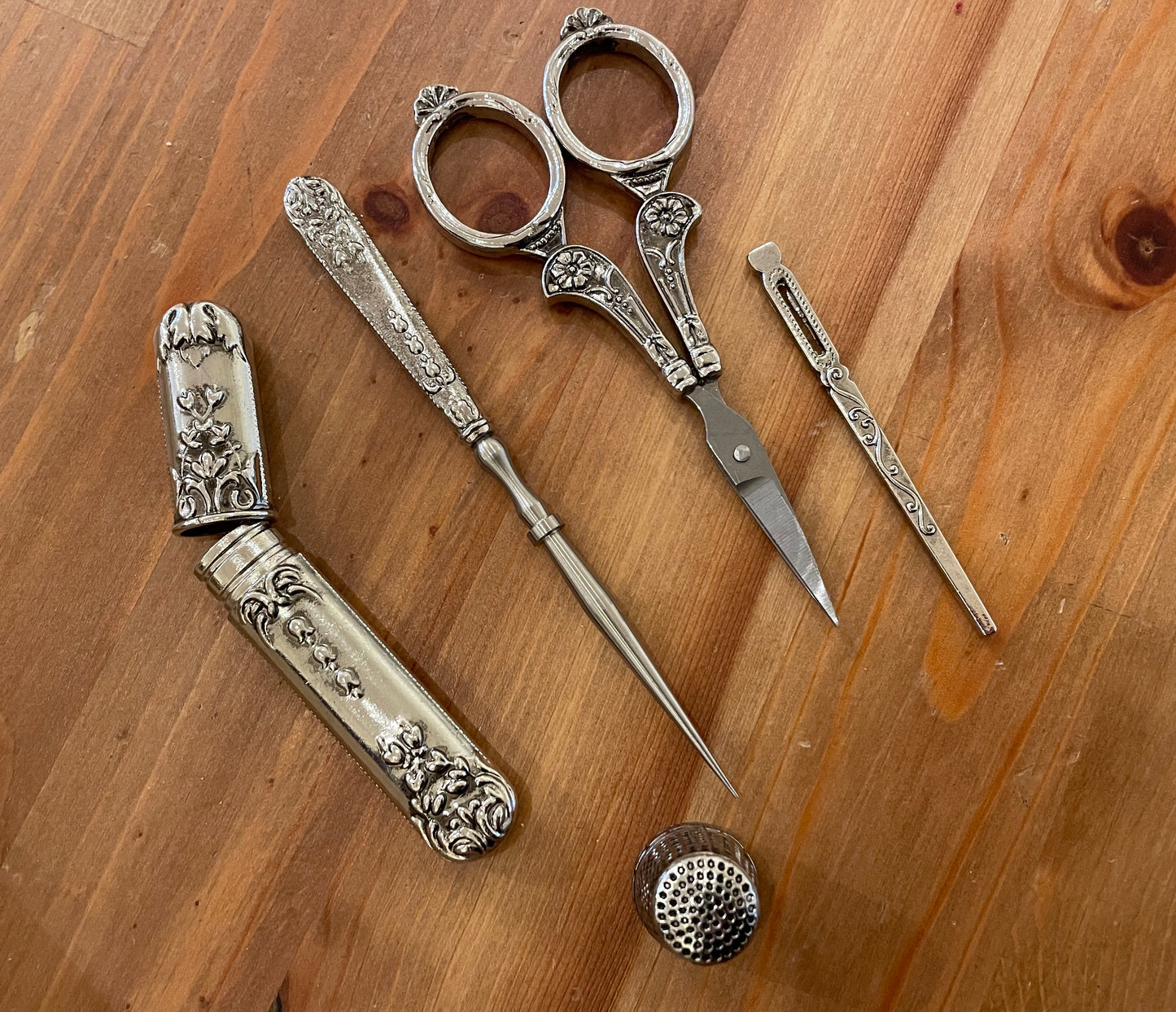 Victorian Style Sewing Kit