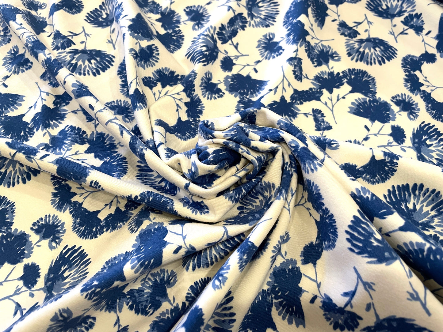 95/5 Cotton/Spandex Jersey - Indigo Fan Flowers on White