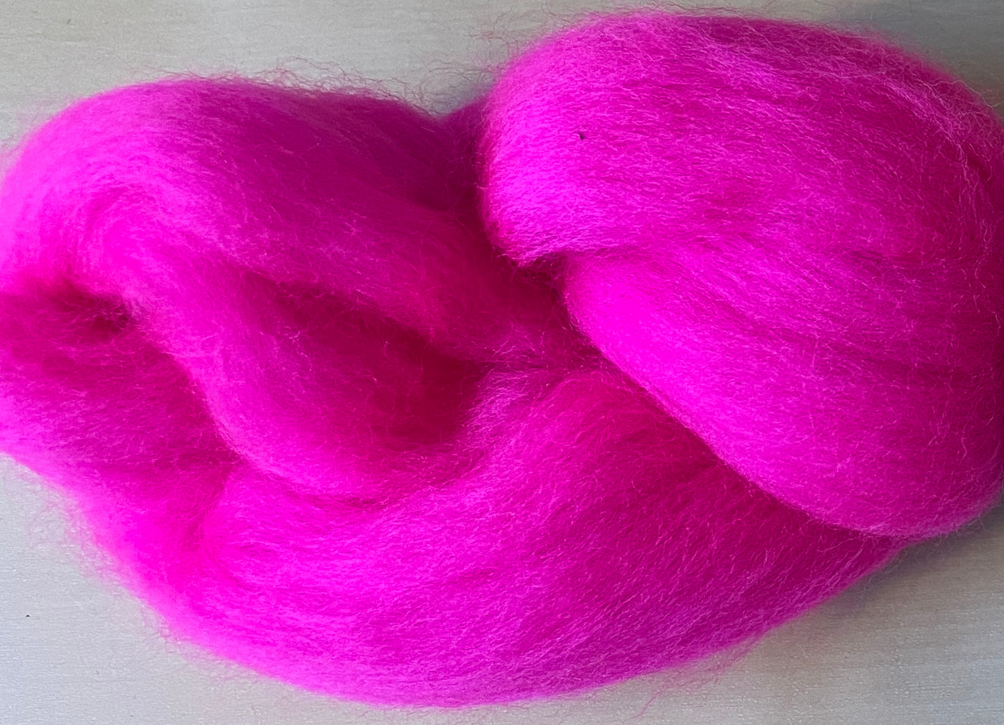 100% Merino Wool Roving - Magenta