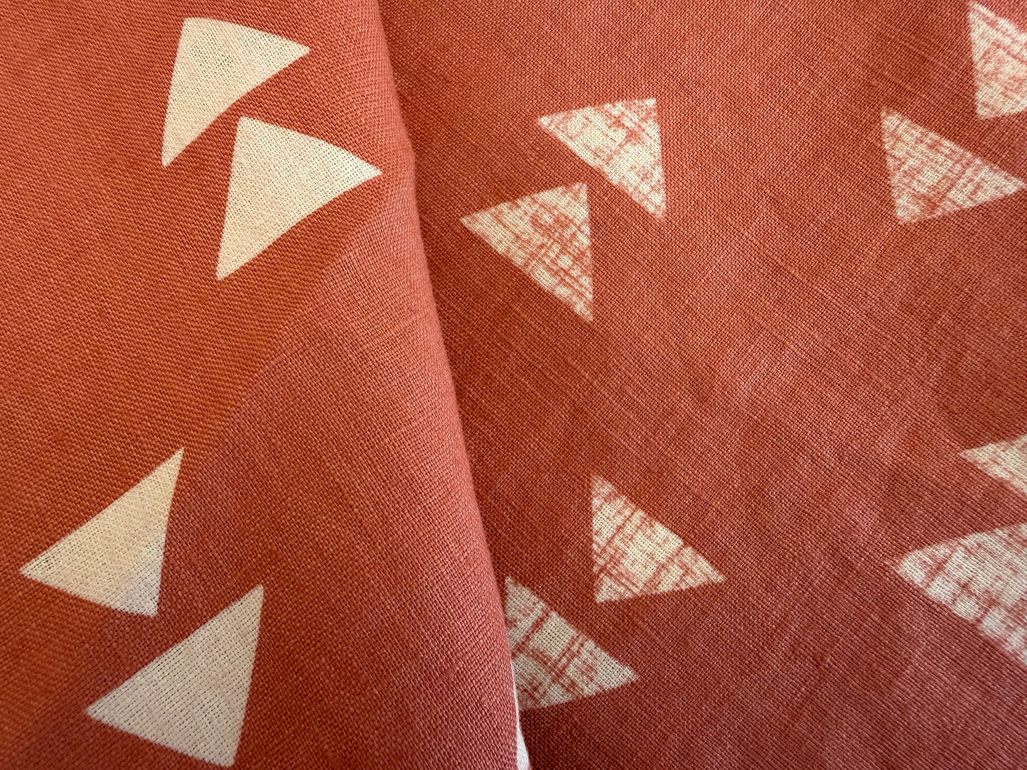 100% Linen - Soft Wash Finish - 4.5oz - Terra Cotta Triangle Print