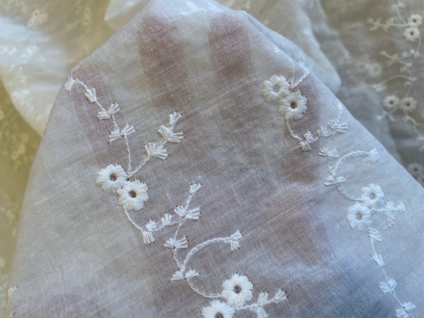 100% Cotton Whisper Light Eyelet - White - Scattered Flowers